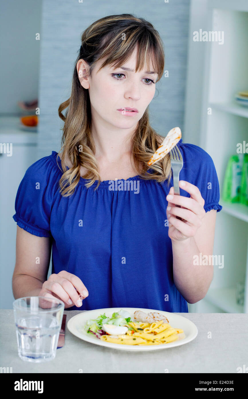 Femme avec un repas Banque D'Images