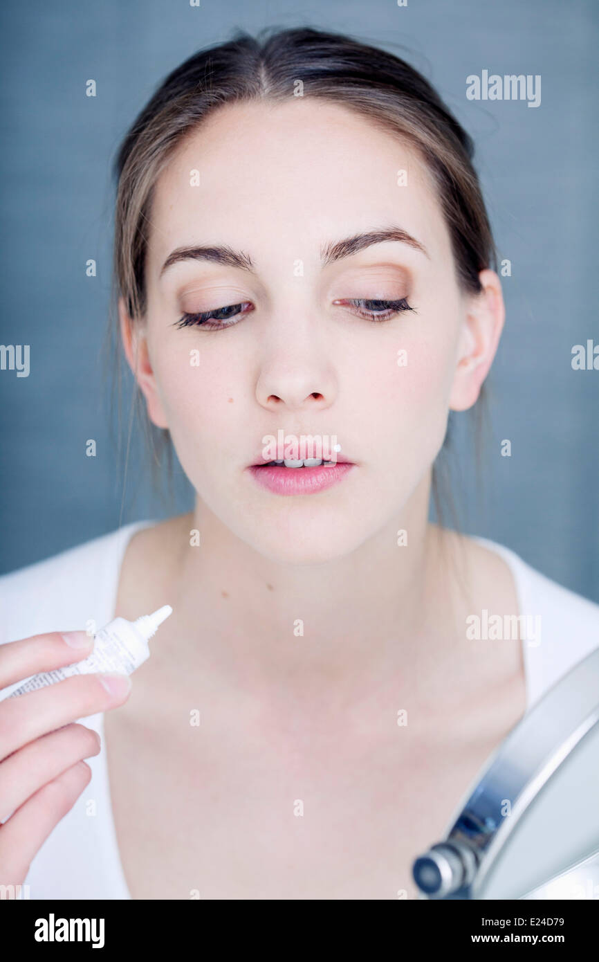 Traitement de l'herpès Banque D'Images