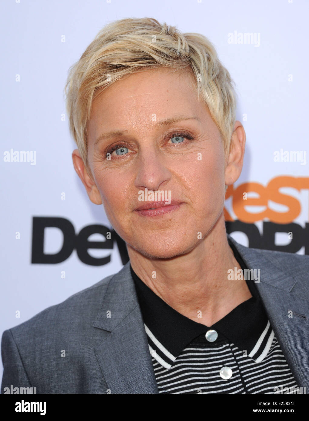 L'Netflix Los Angeles premiere de la saison 4 de 'Arrêté' au théâtre chinois de Grauman. Avec : Ellen Degeneres Où : Loa Angeles, Californie, États-Unis Quand : 29 Avr 2013 Banque D'Images