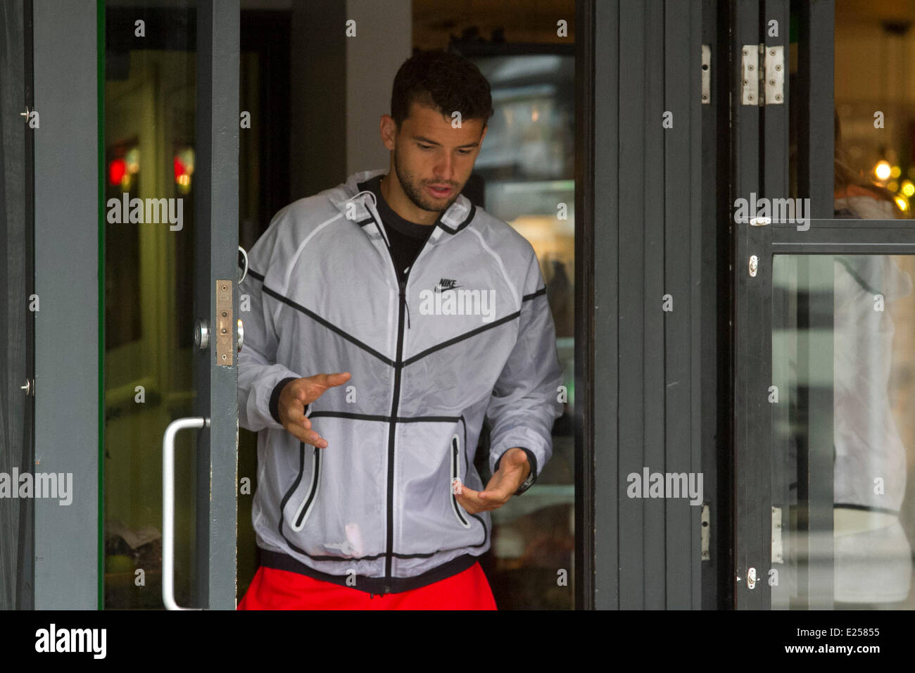 Wimbledon, Londres, Royaume-Uni. 16 juin 2014. Grigor Dimitov petit ami de Maria Sharapova vu dans Wimledon Crédit : amer ghazzal/Alamy Live News Banque D'Images