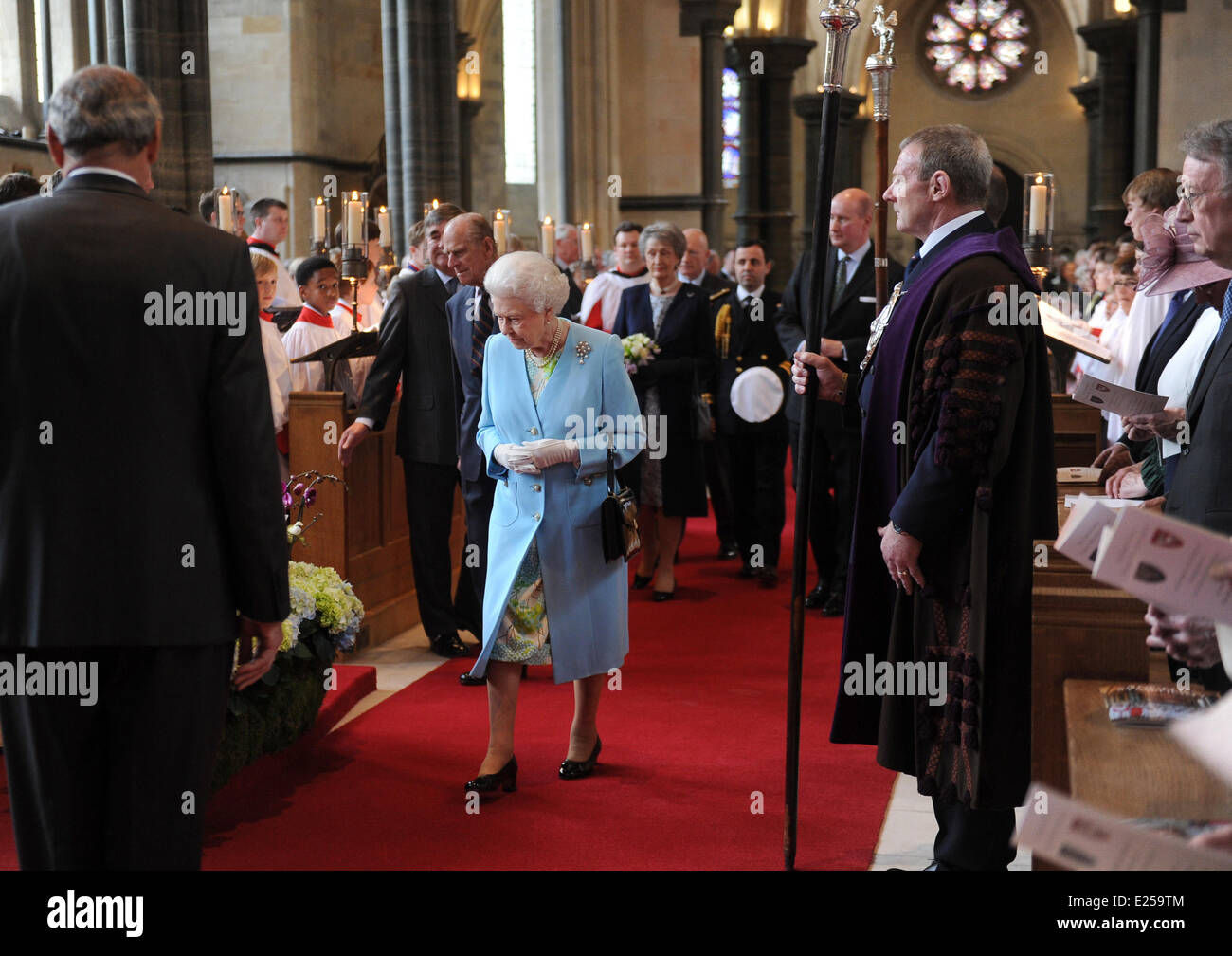 La Grande-Bretagne a Sa Majesté la Reine Elizabeth II, arrive pour la reconsécration du temple récemment rénové, l'orgue de l'Église pendant la messe chorale à Temple Church où : La Reine Elizabeth II Où : London, Royaume-Uni Quand : 07 mai 2013 Banque D'Images