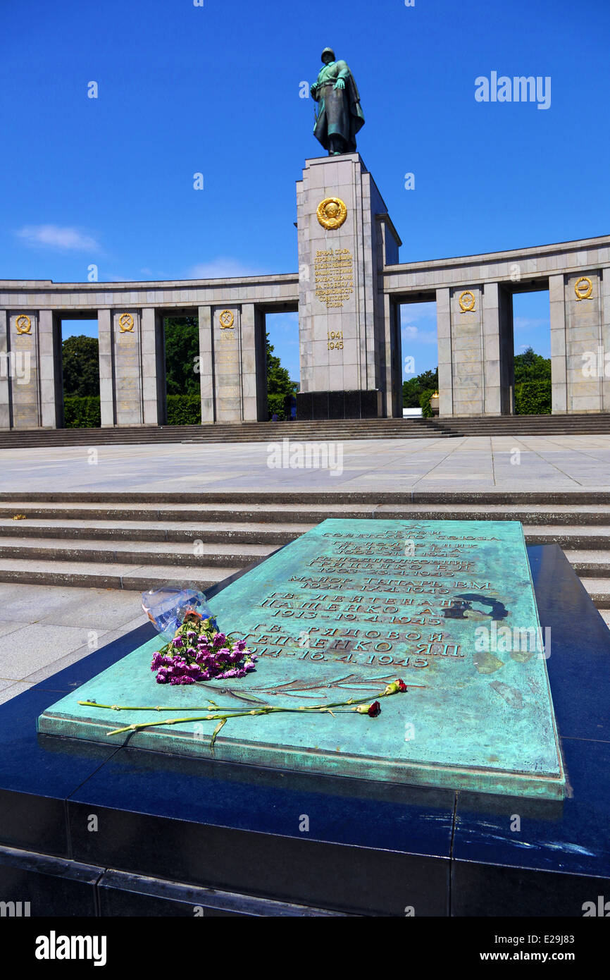 Monument commémoratif de guerre soviétique, Tiergarten, Berlin, Allemagne Banque D'Images
