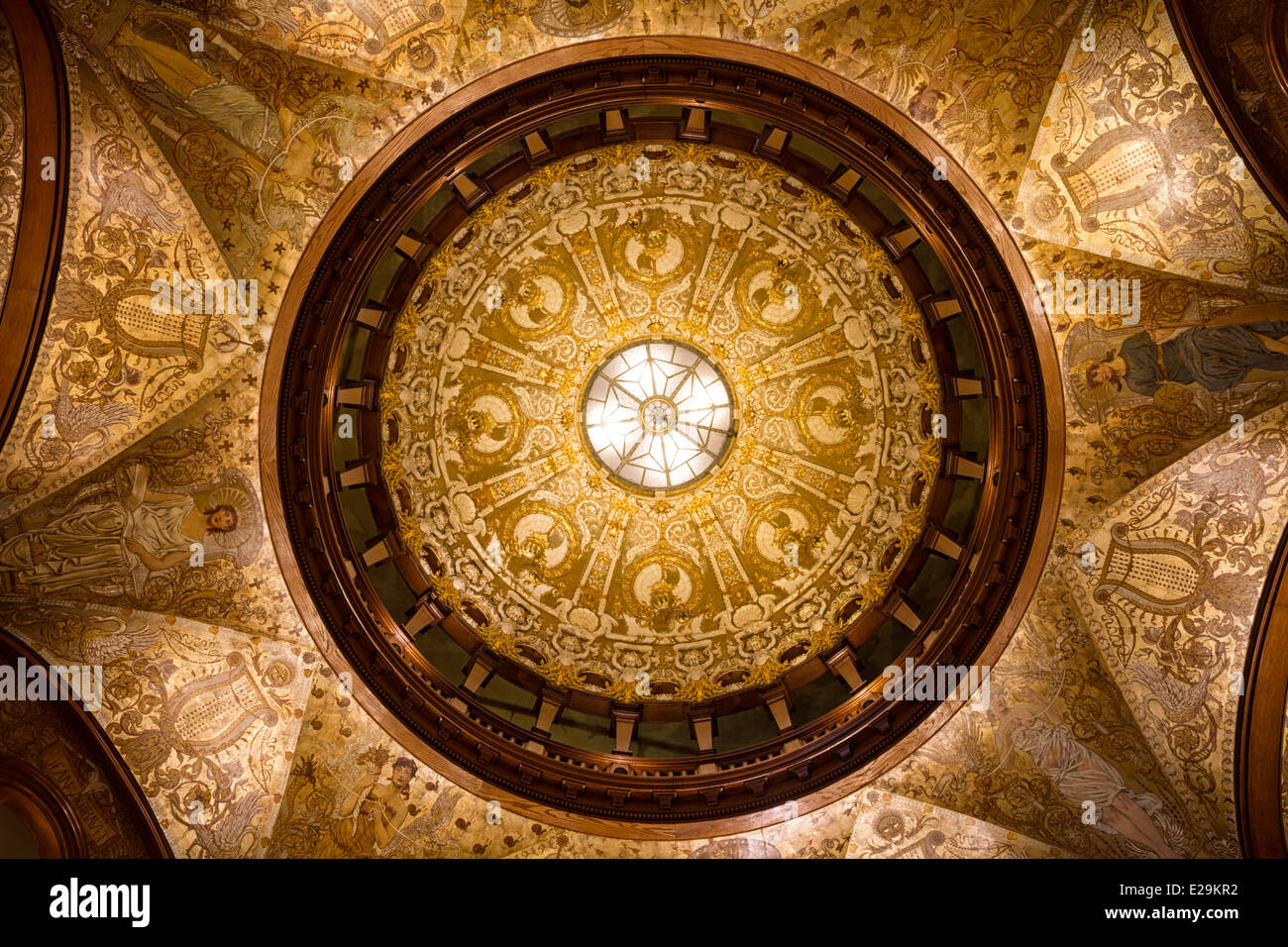 Plafond en dôme dans l'Ancien hôtel Ponce de Leon maintenant Flagler College, Saint Augustine, Floride Banque D'Images