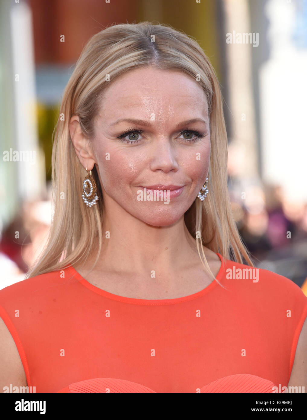 Hollywood, Californie, USA. 17 Juin, 2014. Lauren Bowles arrive pour la première de la chaîne HBO's 'True Blood' au Chinese Theatre. Credit : Lisa O'Connor/ZUMAPRESS.com/Alamy Live News Banque D'Images