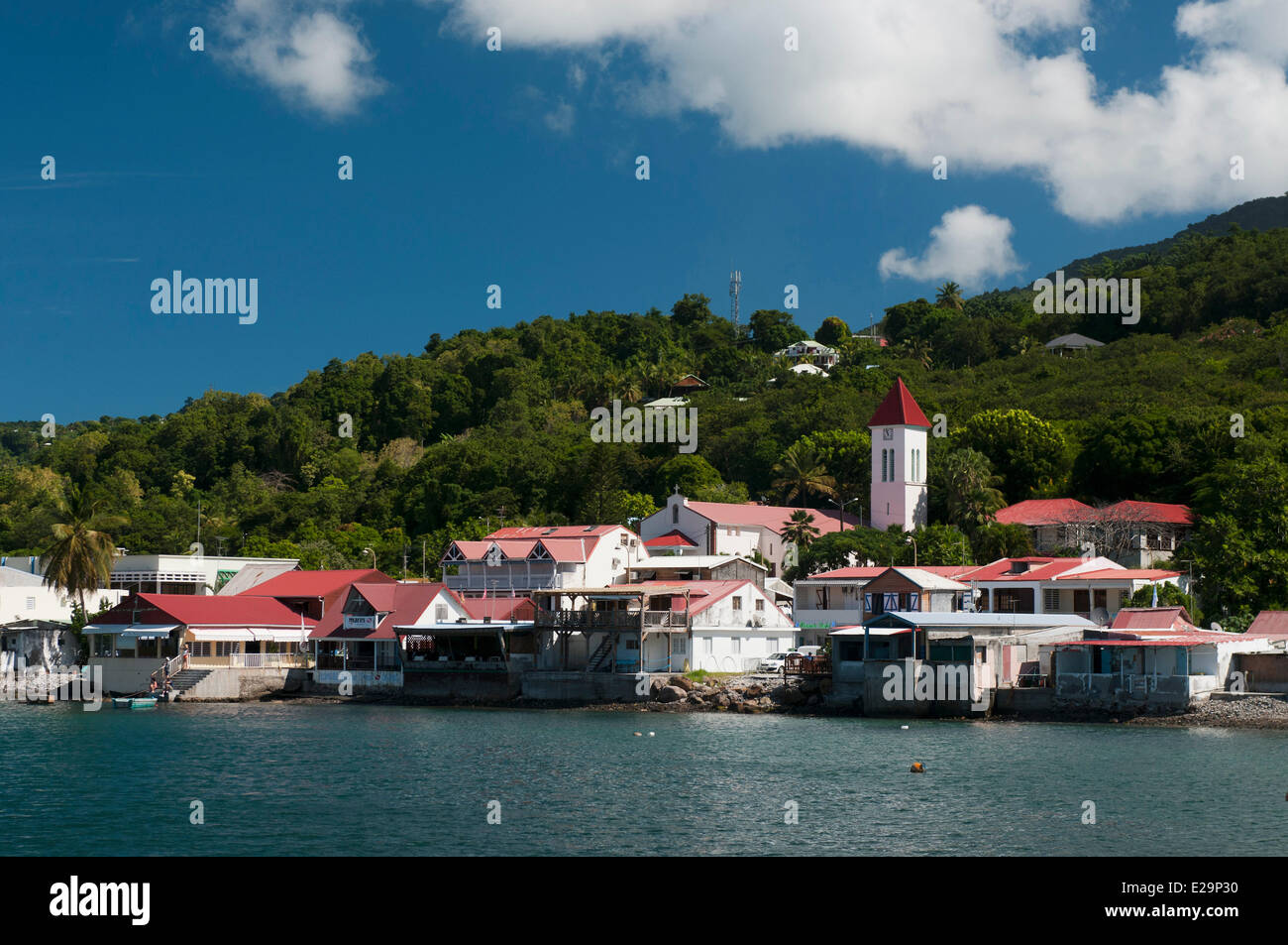 Deshaies village guadeloupe Banque de photographies et d’images à haute
