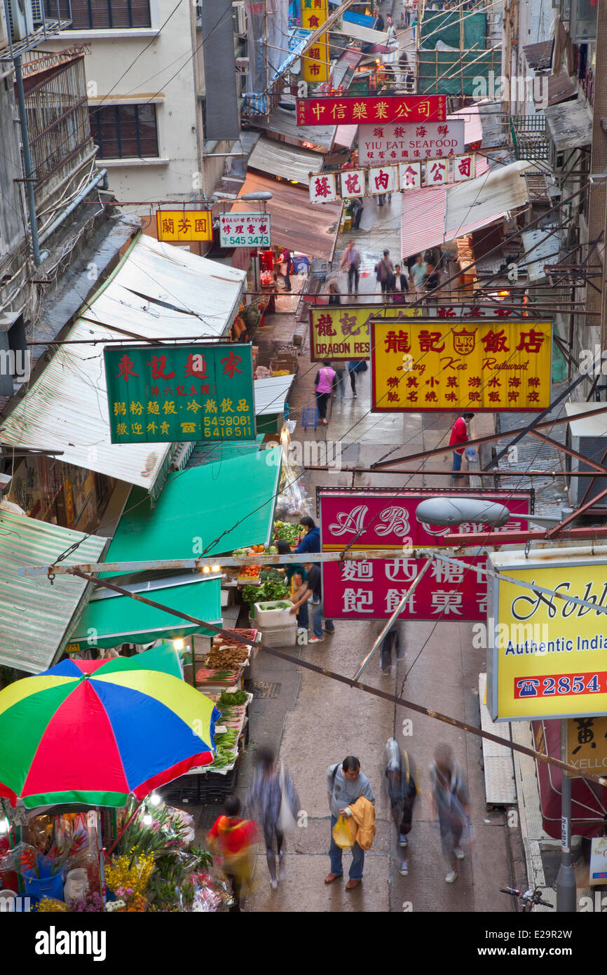 L'île de Chine, Hong Kong, Central District, des magasins chinois signe Banque D'Images