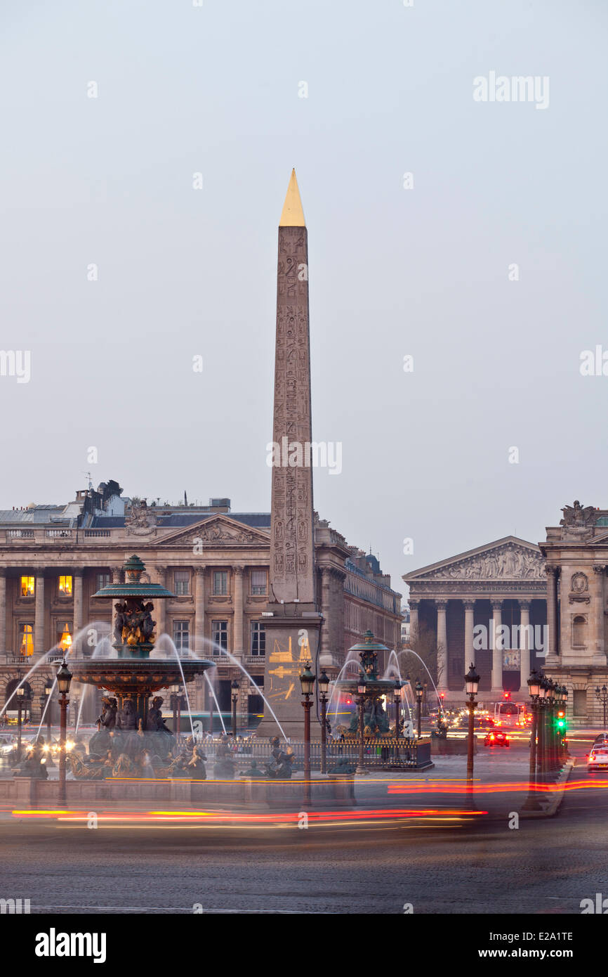 France, Paris, la Place de la Concorde et l'Obélisque Banque D'Images