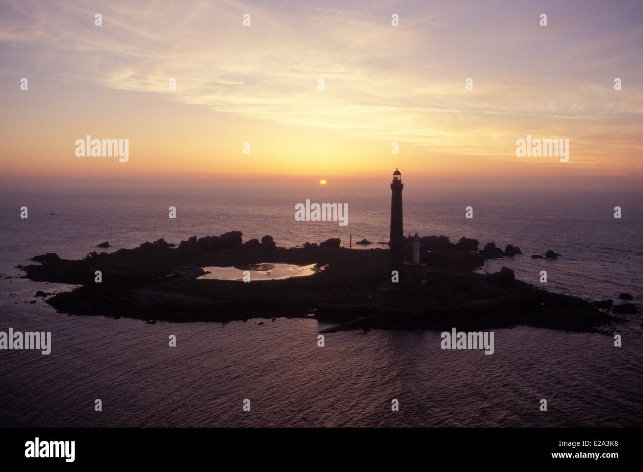 La France, Finistère, Plouguerneau, Phare Ile Vierge, le plus haut phare d'Europe avec une hauteur de 82,5 mètres Banque D'Images