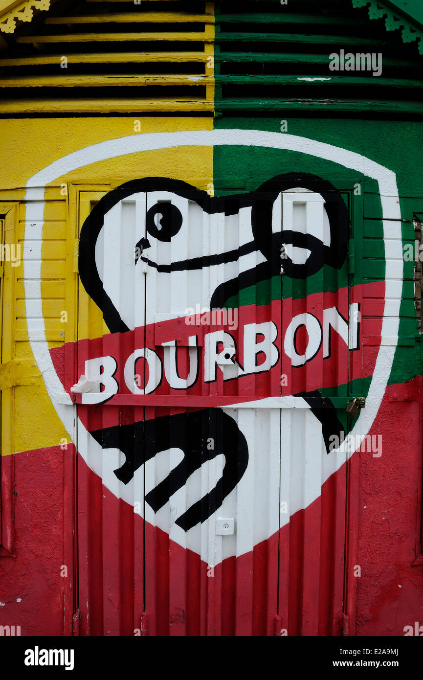 France, Ile de la Réunion (département français d'outre-mer), Saint Gilles les Bains, la publicité murale pour la bière Bourbon aussi Banque D'Images