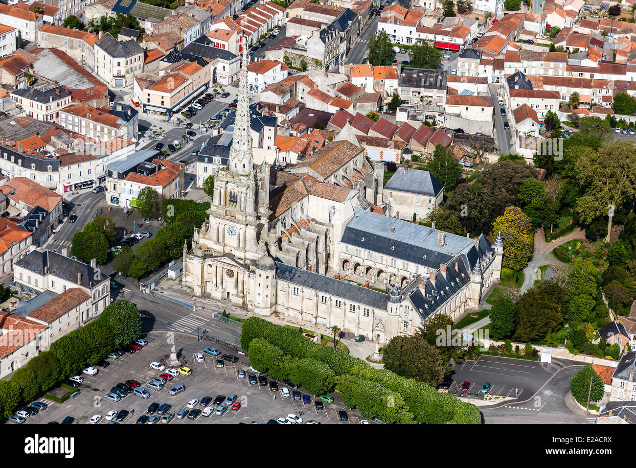 Lucon Cathedral Banque De Photographies Et D images Haute R solution lucon-cathedral-banque-de-photographies-et-d-images-haute-r-solution