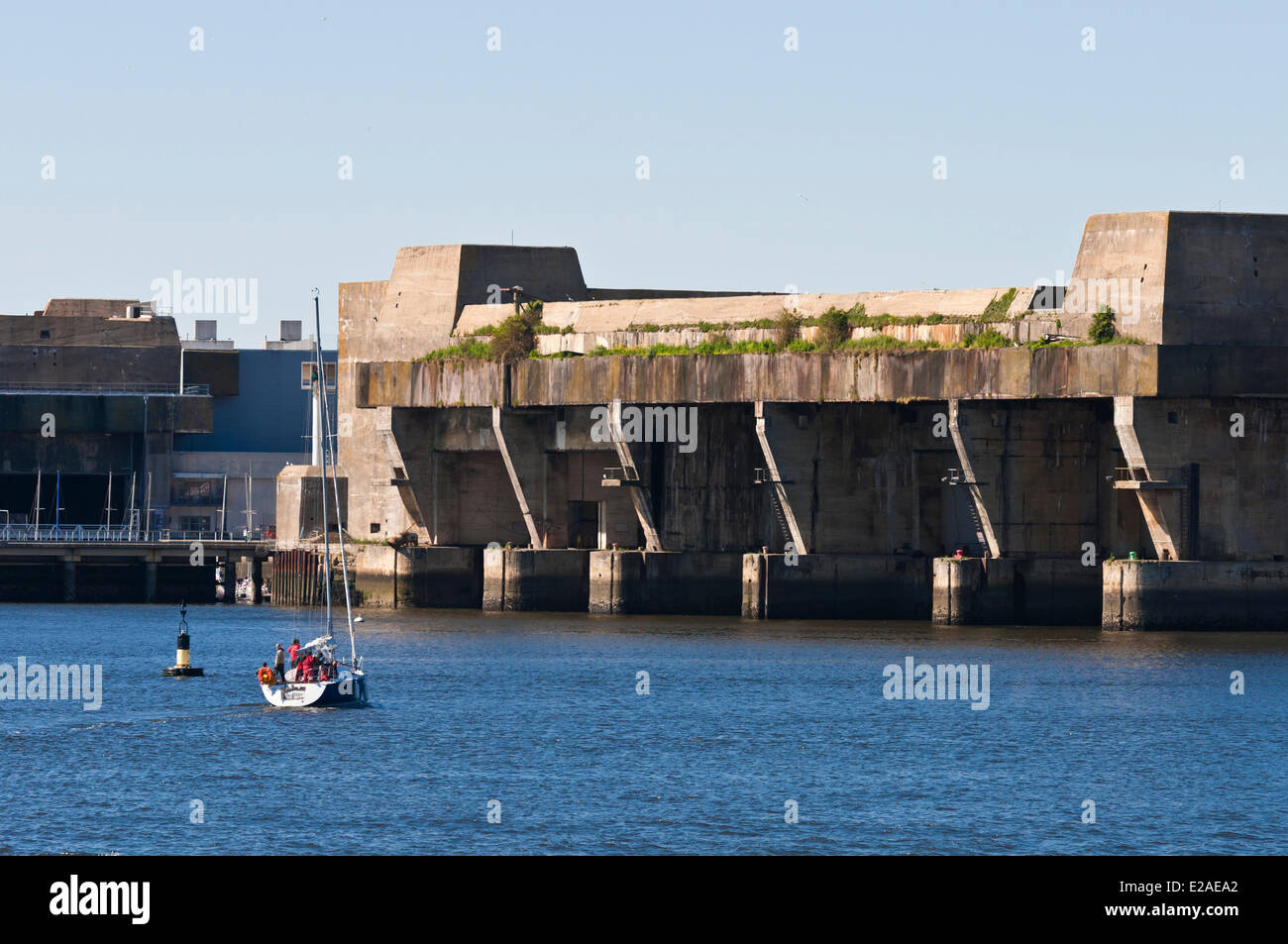 Base de sous marin keroman Banque de photographies et d'images à haute  résolution - Alamy