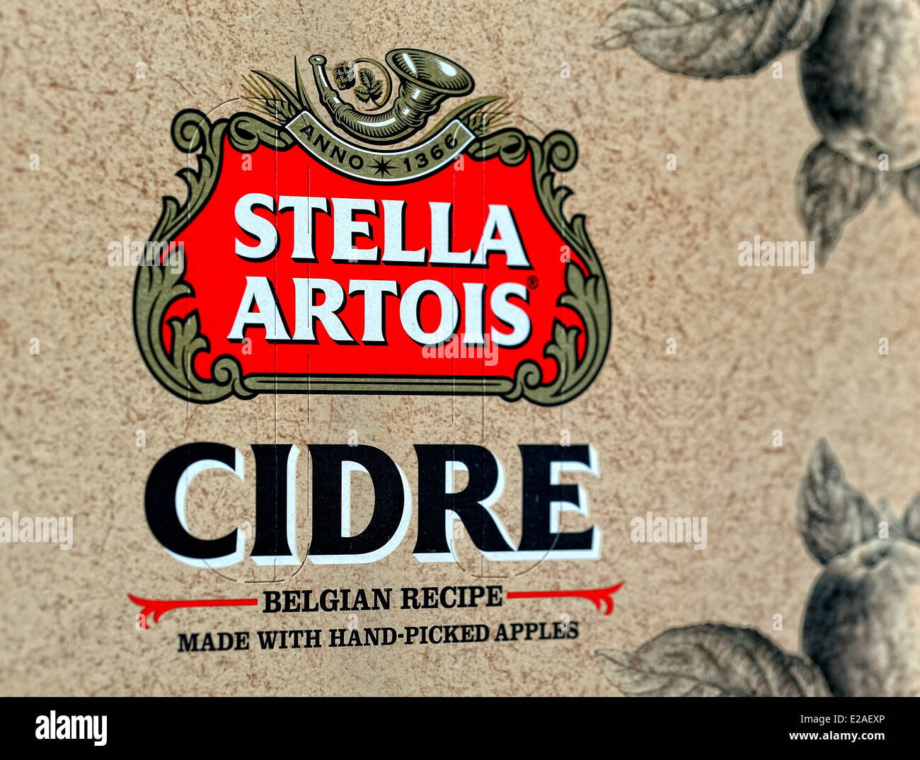 L'étiquette en gros plan sur un cas de Stella Artois Cidre Banque D'Images