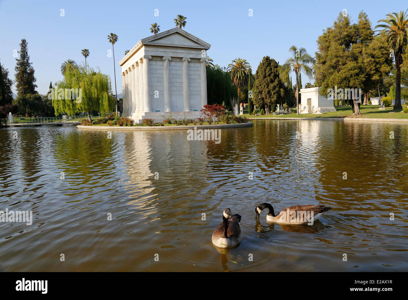 United States, California, Los Angeles, Hollywood Forever Cemetery, dos de Paramount Studios, William Andrews Clark Jr. Banque D'Images