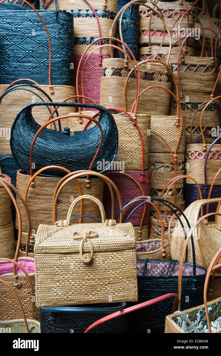 L'INDONÉSIE, Bali, Ubud, panier du marché, sacs à main Photo Stock - Alamy