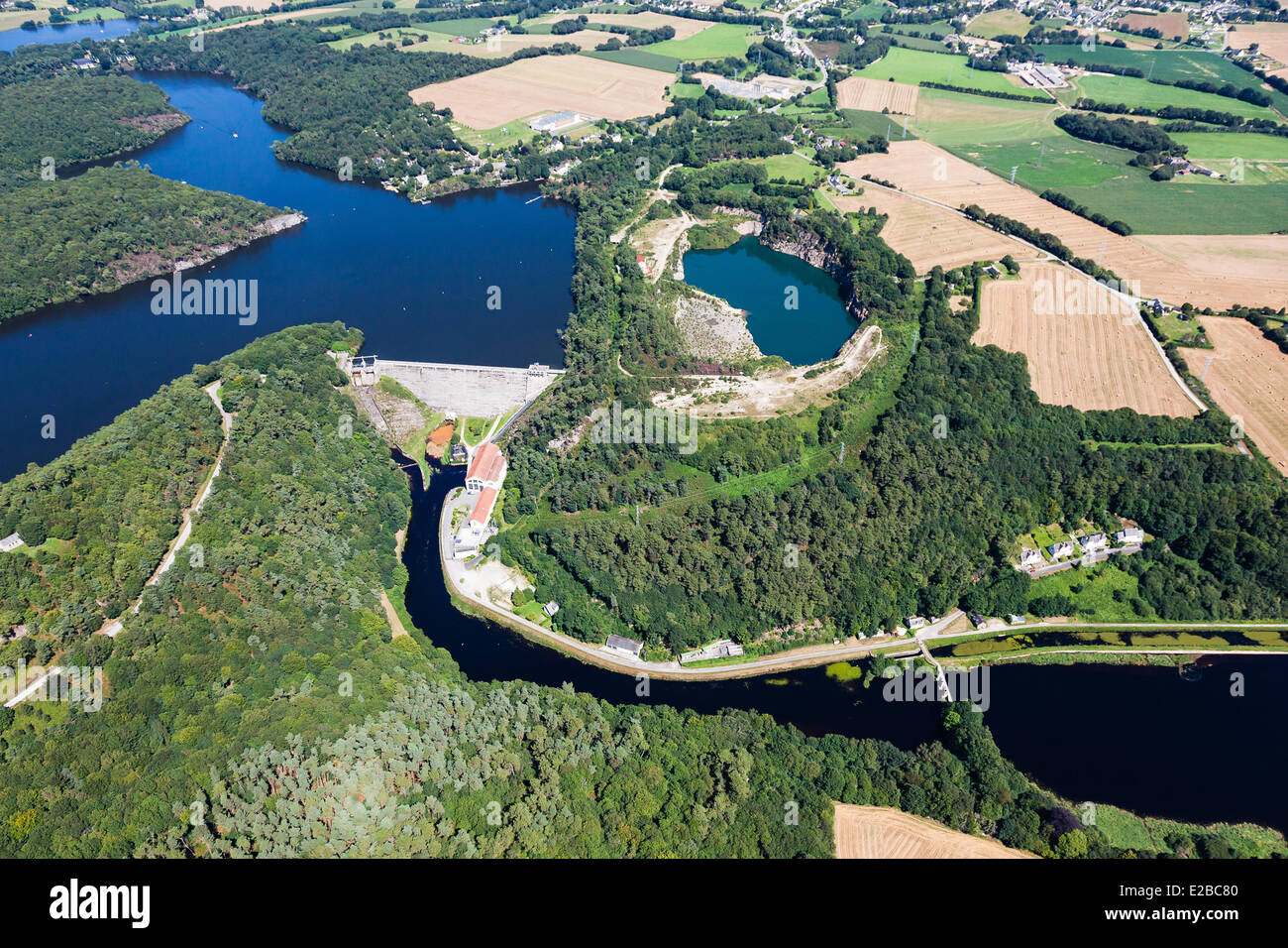 France, Cotes d'Armor, Mur de Bretagne, du barrage de Guerlédan (vue aérienne) Banque D'Images