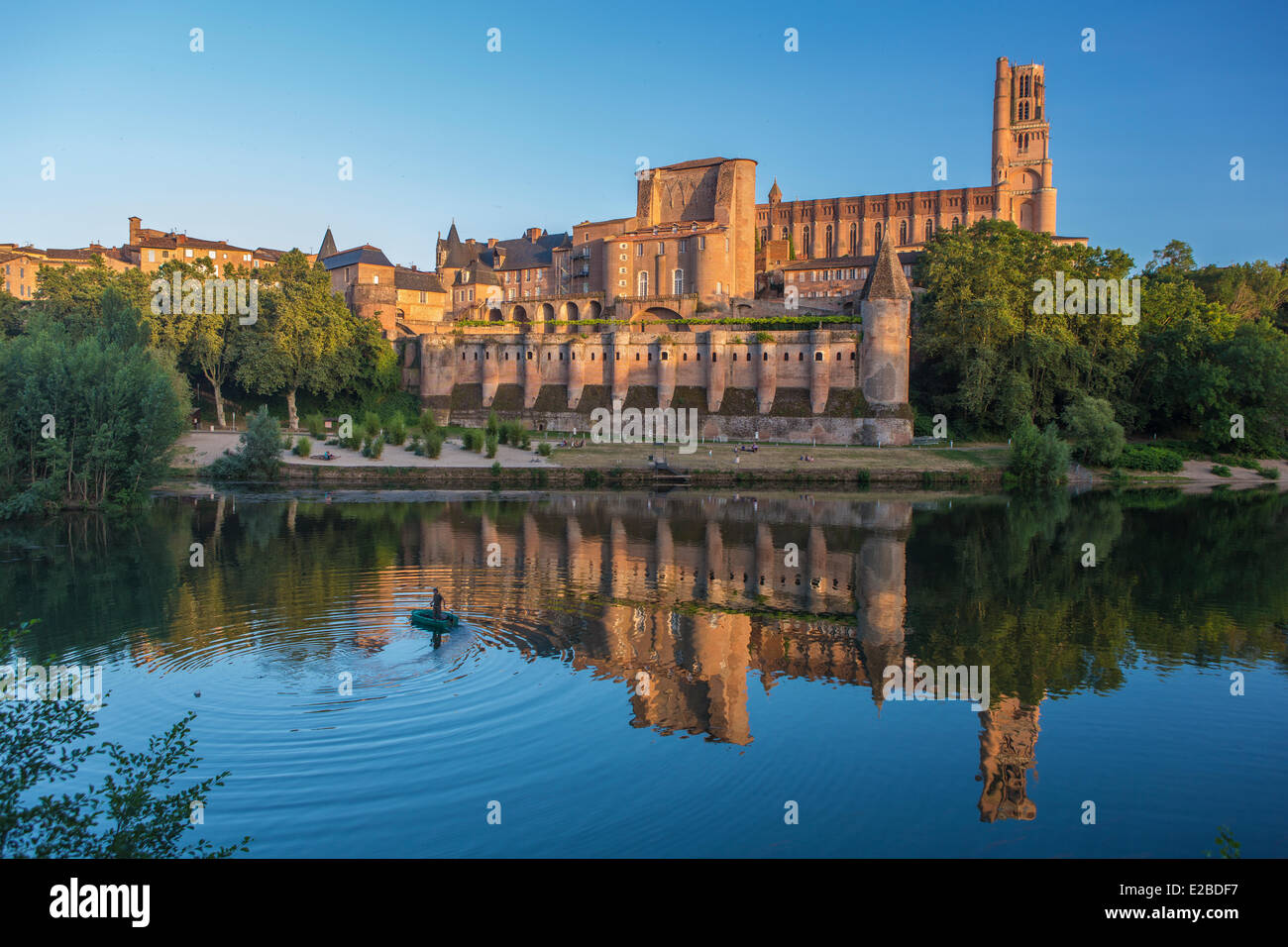 La France, Tarn, Albi, la cité épiscopale, classée au Patrimoine Mondial de l'UNESCO, la cathédrale Sainte-Cécile et le palais de la Berbie Banque D'Images