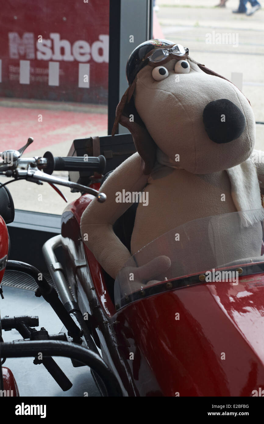 Wallace et Gromit à partir de la planche à dessin une nouvelle exposition d'été de fissuration 24 mai - 7 septembre à M Shed Banque D'Images