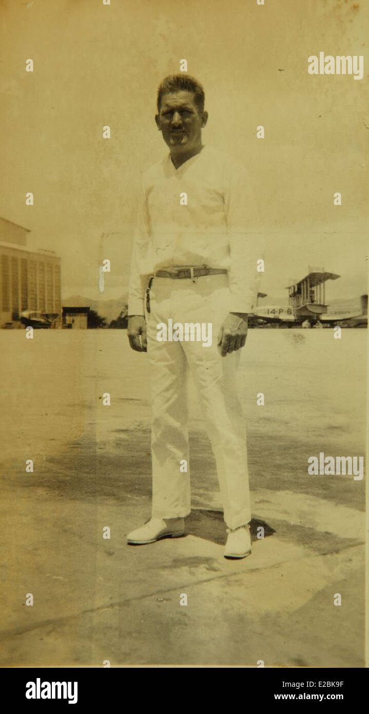 Les contributions de S.R. Shore à l'aviation, documentées dans cette collection, sont conservées au San Diego Air and Space Museum. Son travail en aéronautique a contribué à façonner les progrès de l'aviation au début du XXe siècle. Banque D'Images