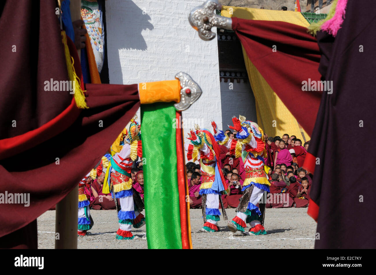 La Chine, la province de Gansu, Amdo, Xiahe, monastère de Labrang, Losar, le skeleton dance Banque D'Images