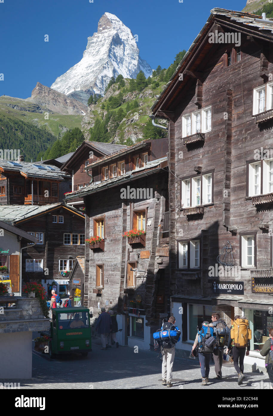 La Suisse, Canton du Valais, Zermatt, le vieux village et le Mont Cervin (4478 m) Banque D'Images