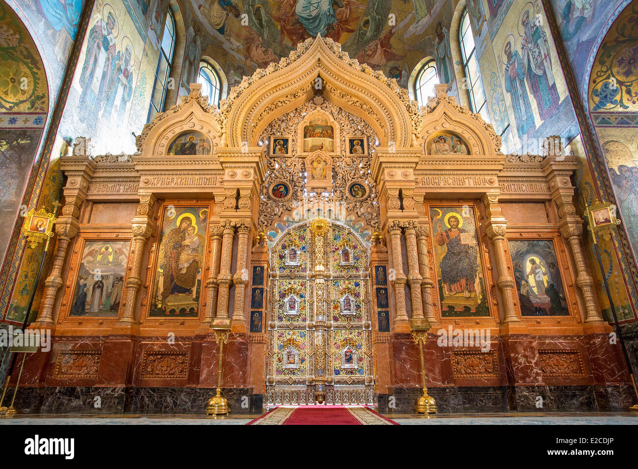La Russie, Saint-Pétersbourg, classé au Patrimoine Mondial de l'UNESCO, l'Eglise du Sauveur sur le Sang Versé, porte de l'iconostase. Banque D'Images