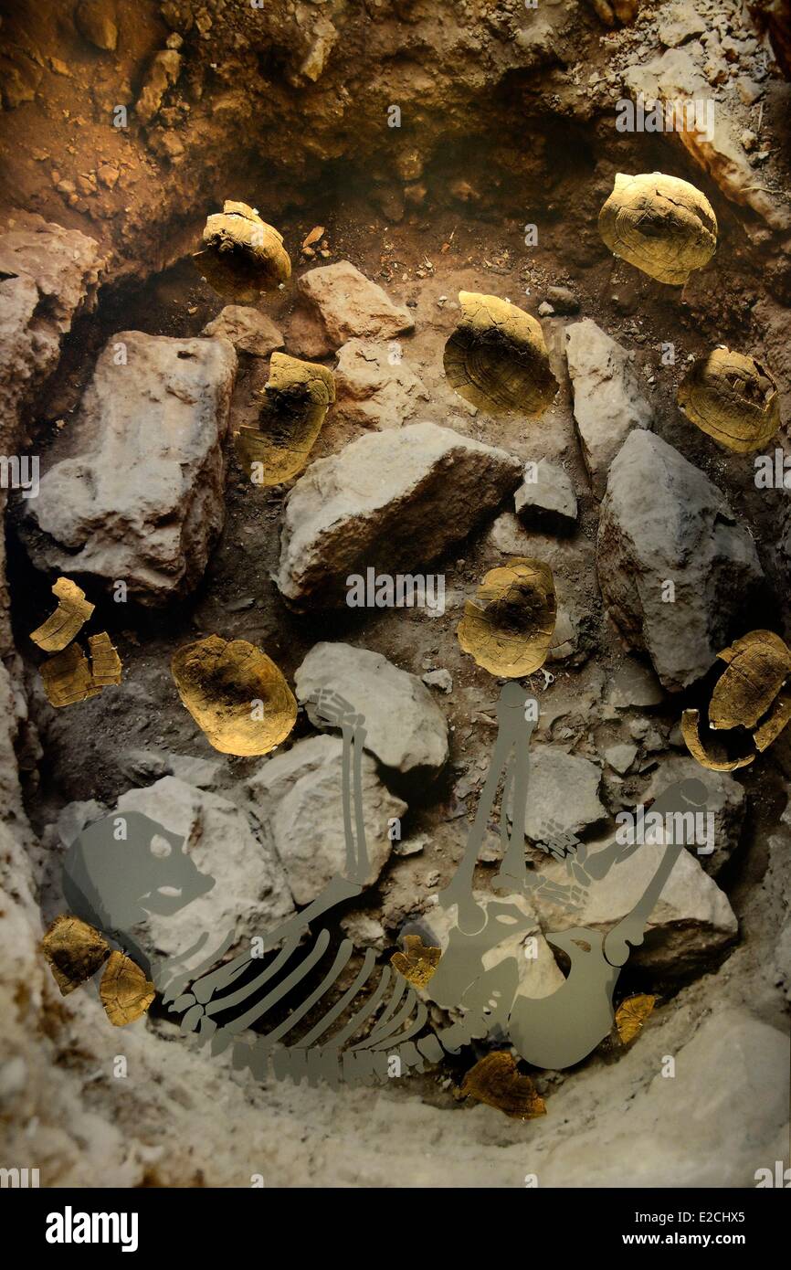 Israël, Jérusalem, Guivat Ram District, Musée d'Israël, ministère de l'archéologie, le chaman du clan de la tortue, l'inhumation Banque D'Images Israël, Jérusalem, Guivat Ram District, Musée d'Israël, ministère de l'archéologie, le chaman du clan de la tortue, l'inhumation Banque D'Images