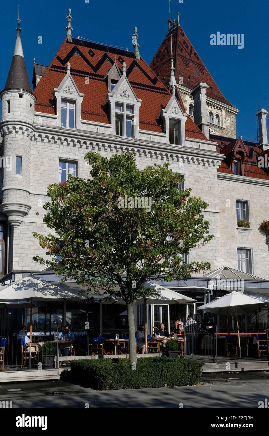 La Suisse, Canton de Vaud, Lausanne, Ouchy district sur le Lac Léman, le château d'Ouchy sur le Vieux Port Banque D'Images