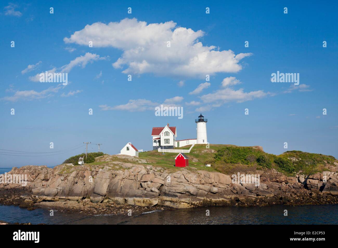 United States Maine York CAPE NEDDICK Lighthouse Nubble situé sur une île près de la côte Banque D'Images