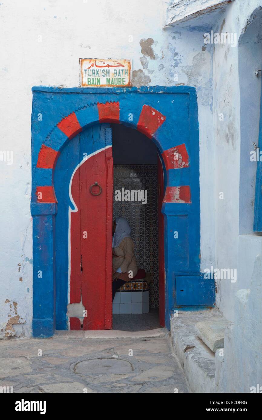 Tunisie, Hammamet, porte couleur de la médina Banque D'Images