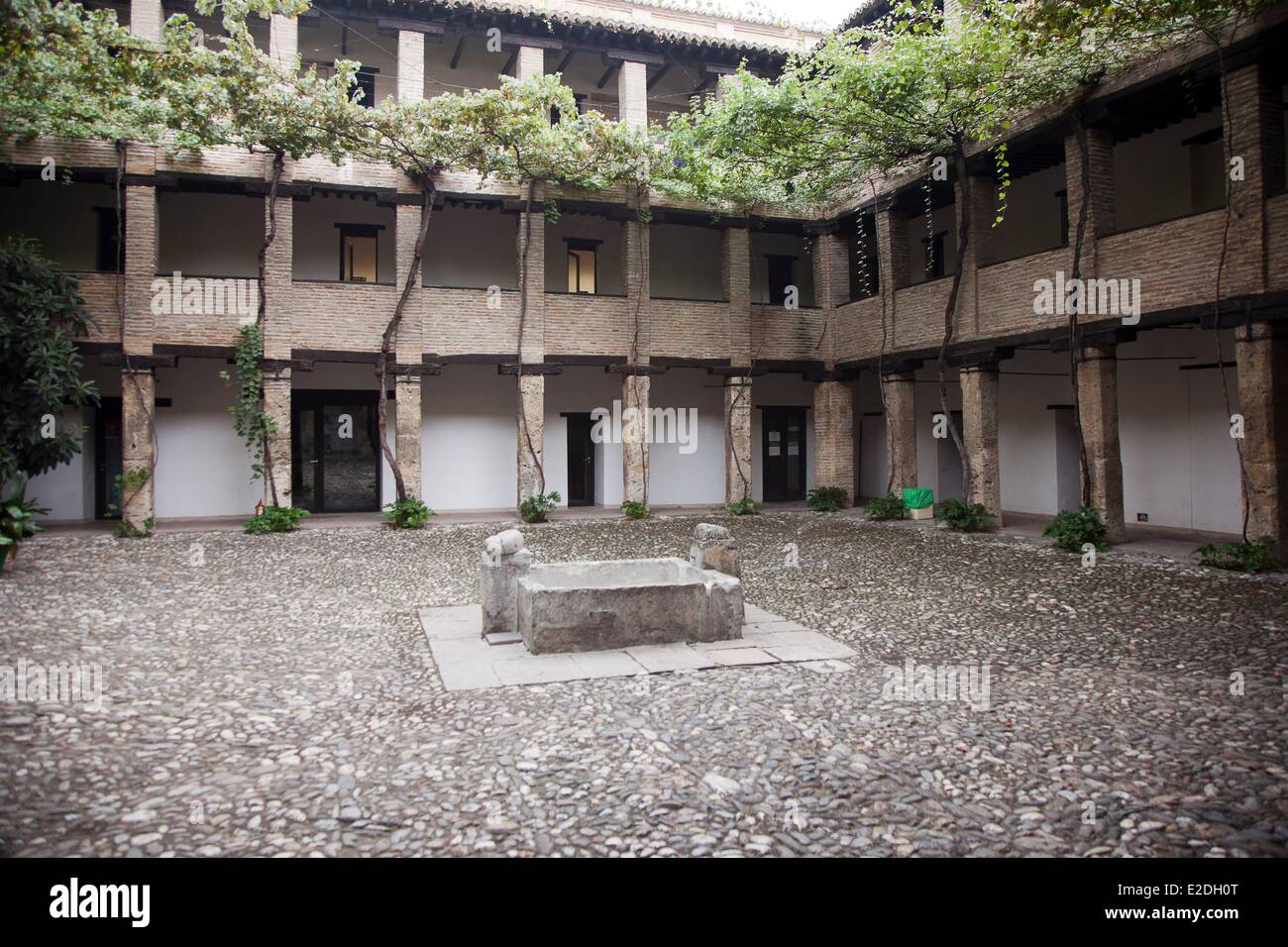 Espagne, Andalousie, Grenade, Corral del Carbon, patio Banque D'Images