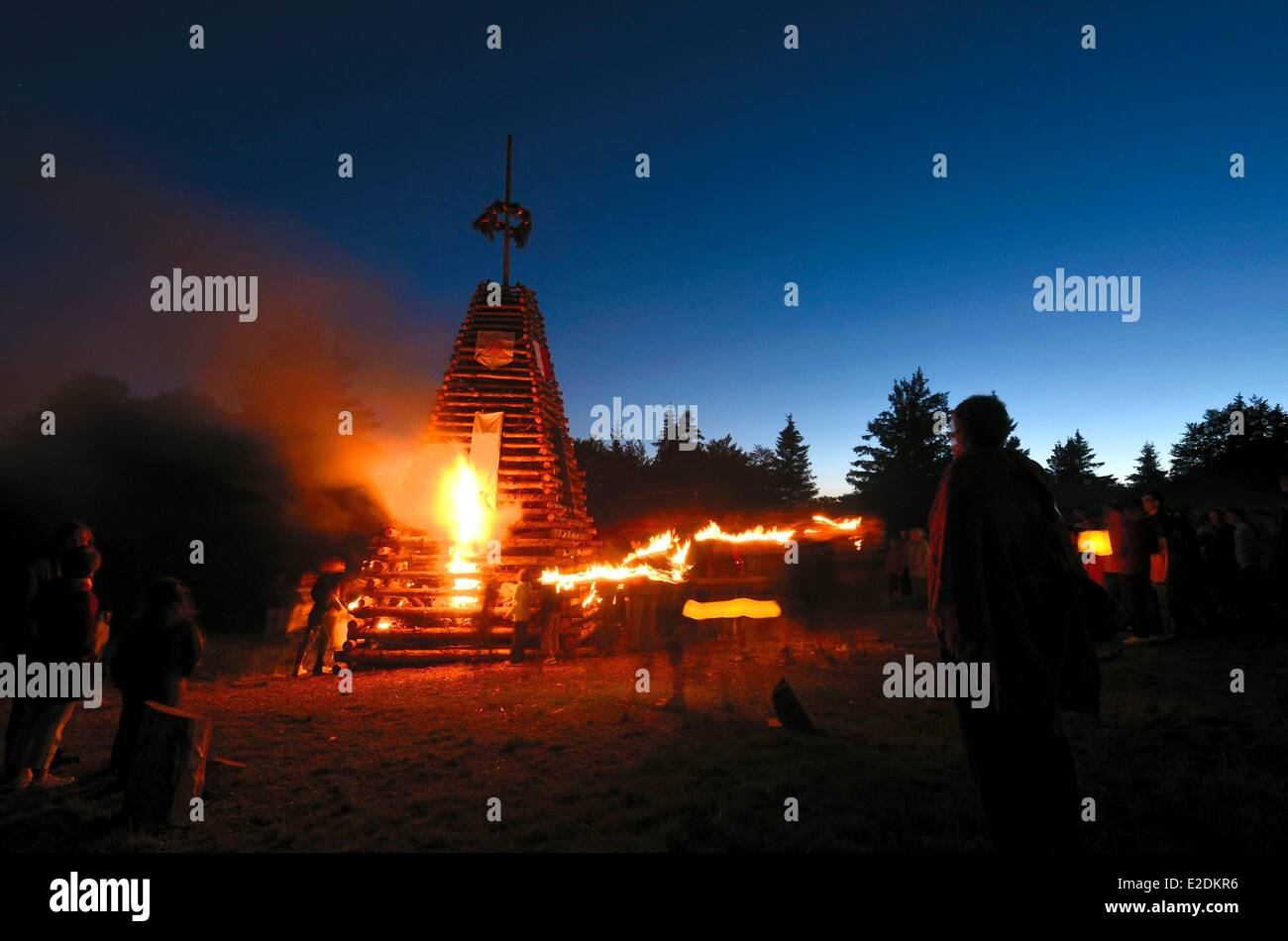 France Territoire de Belfort Ballon d'Alsace Accueil les feux de Saint Jean Solstice d'rite d'origine celtique Banque D'Images