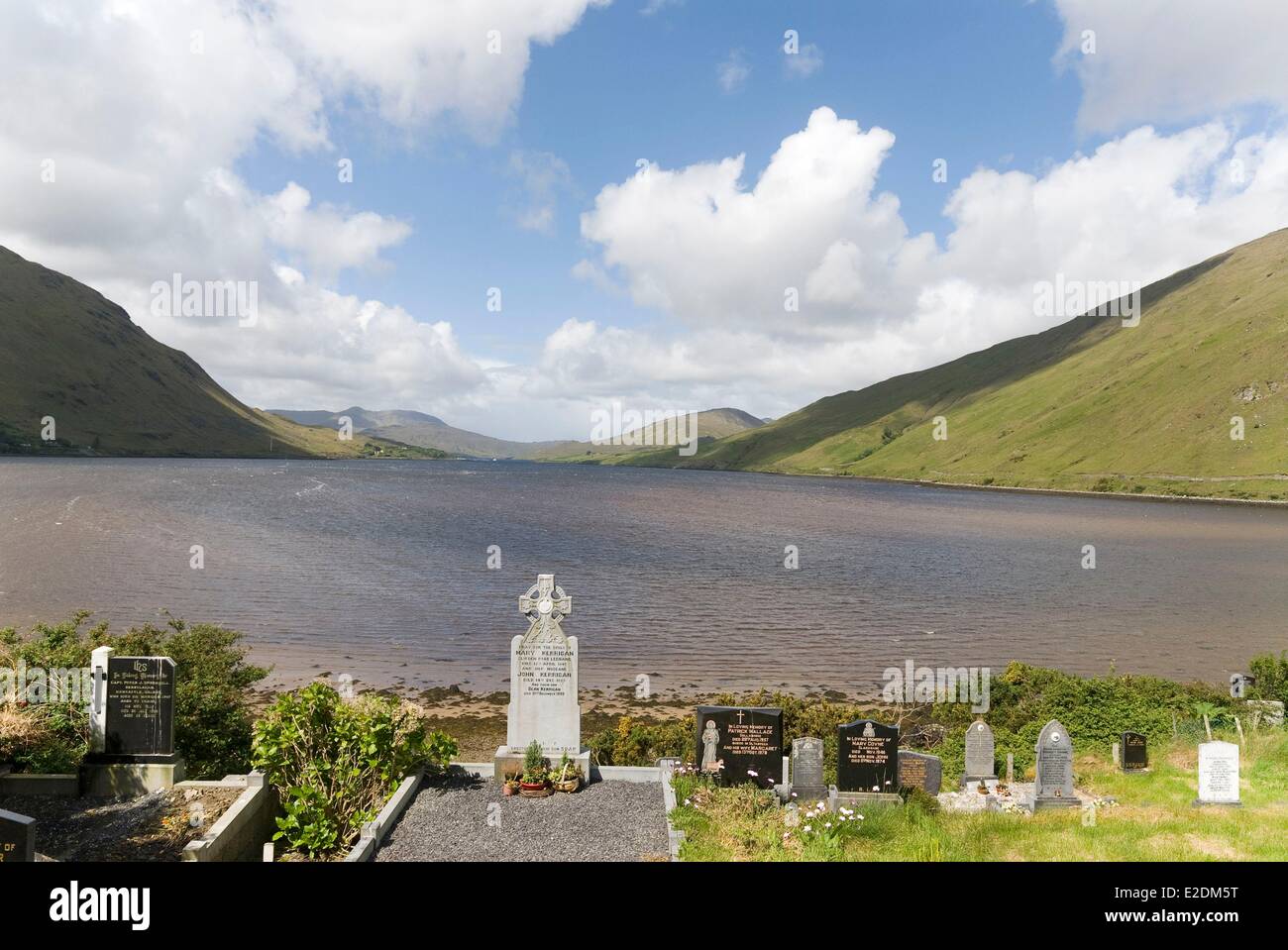 Irlande Galway County Leenane Connemara Killary cemetery Banque D'Images