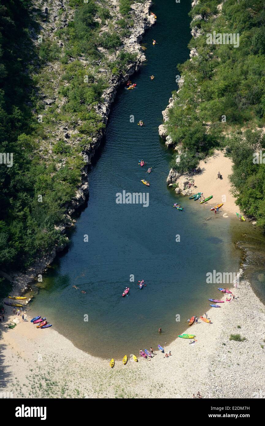 France Ardèche Gorges de l'Ardèche 30 km de Vallon Pont d'Arc à Saint Martin d'Ardeche Banque D'Images