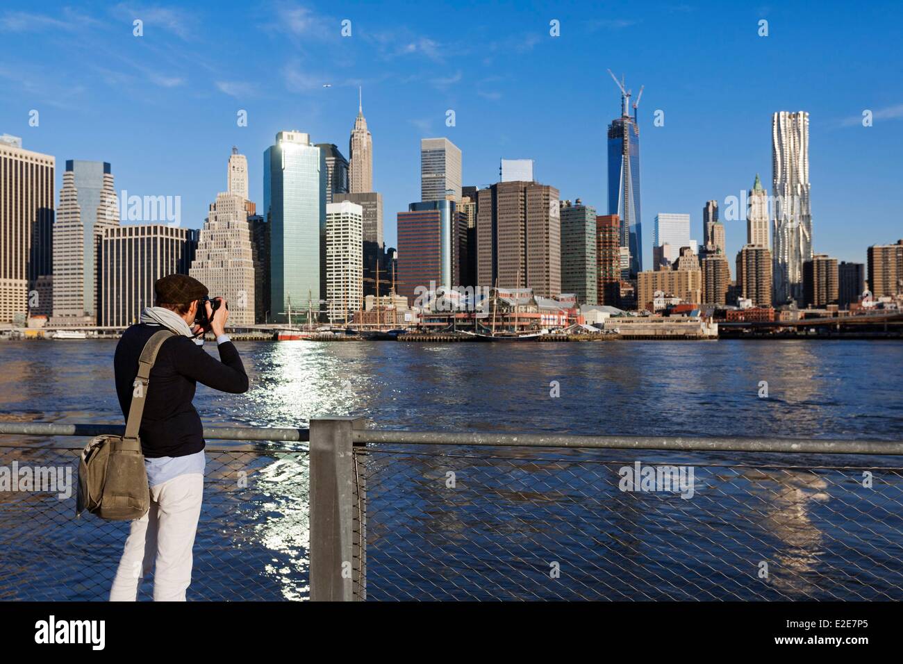 United States, New York, Manhattan, donnant sur la partie inférieure de l'East River, Manhatan, photographe Banque D'Images