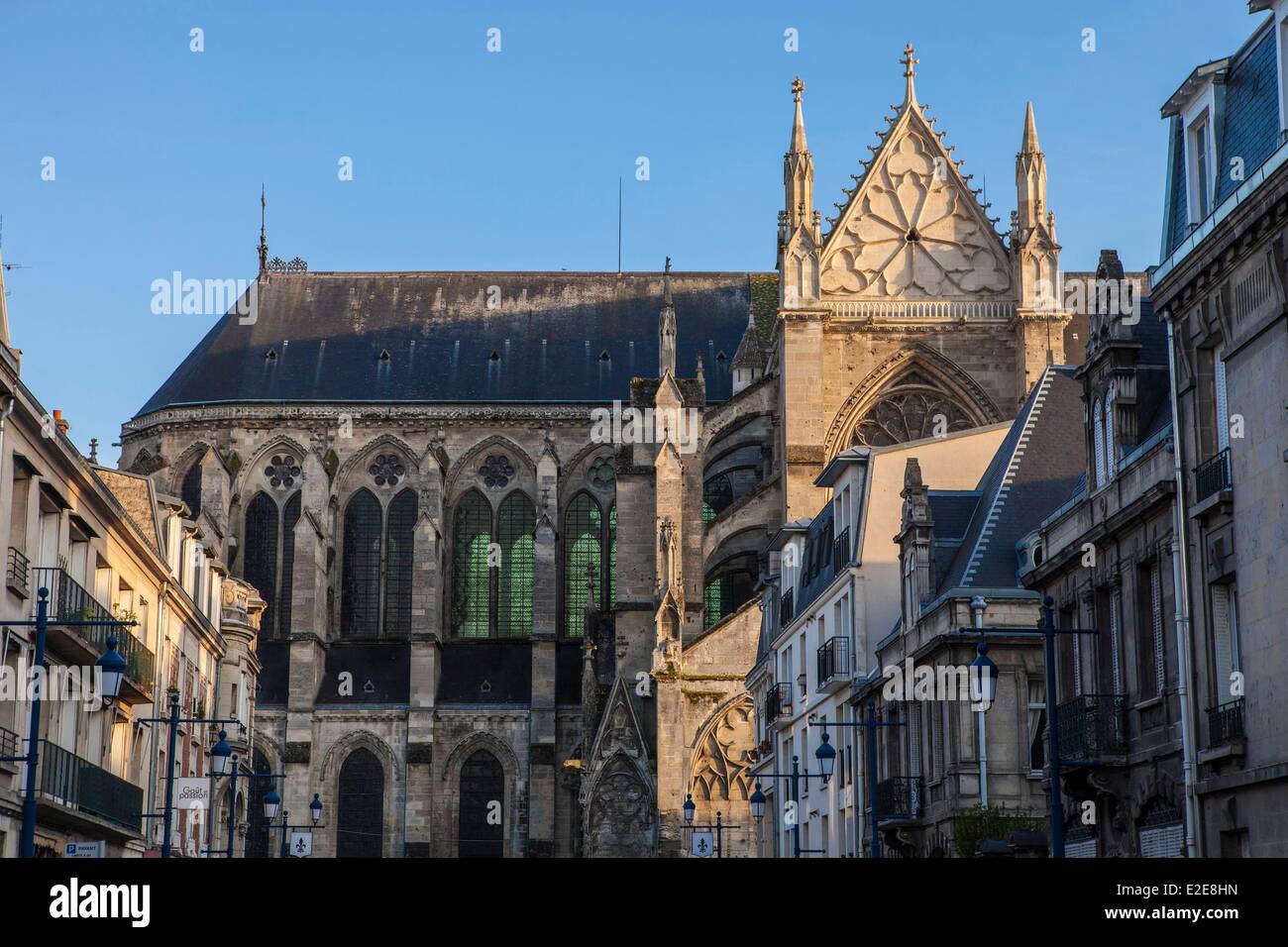 La France, l'Aisne, Soissons, la cathédrale Banque D'Images