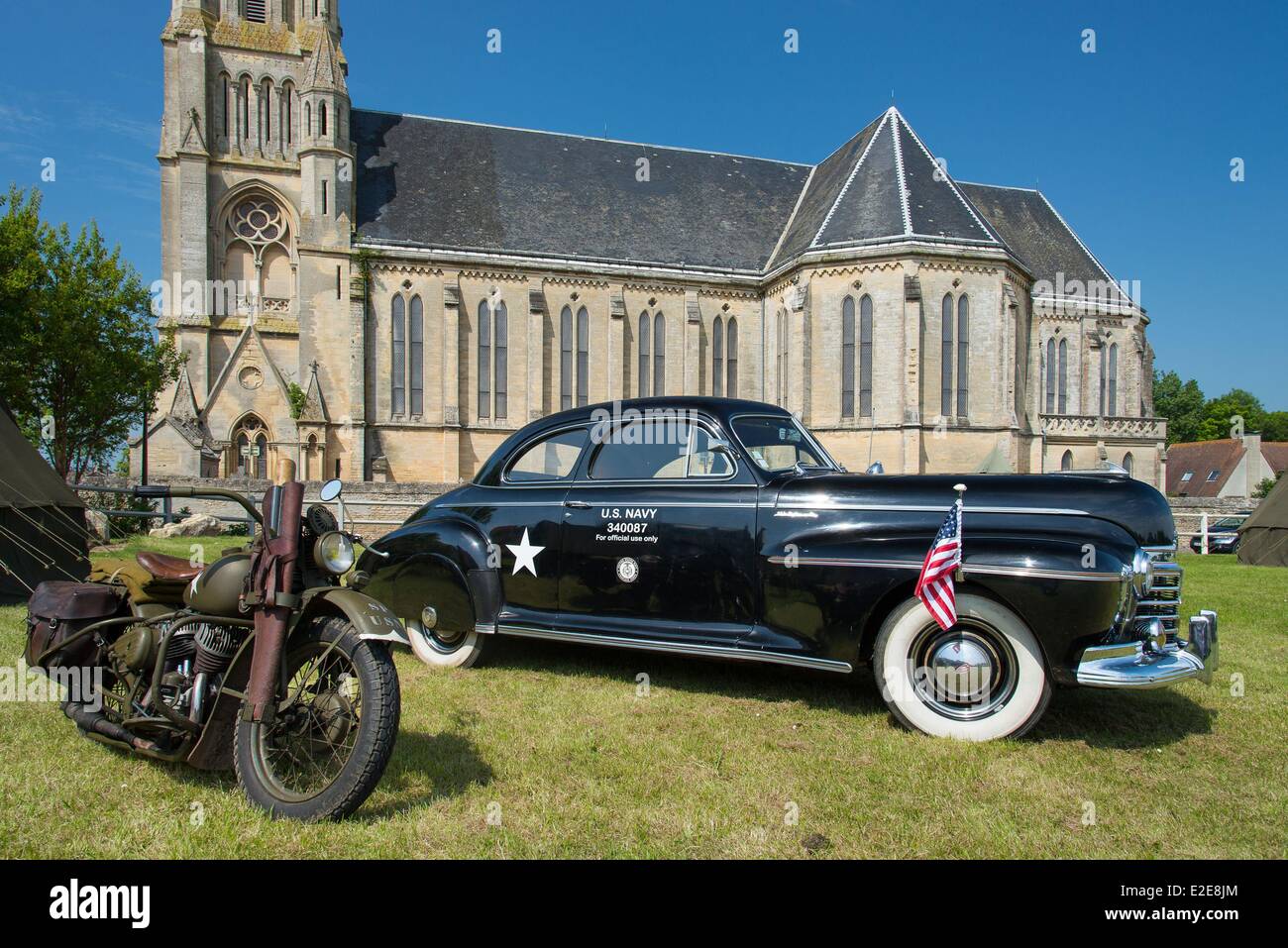 France Calvados Saint Aubin sur mer commémoration du 6 juin 1944 69e anniversaire camp extras voiture réservée pour la Marine Banque D'Images
