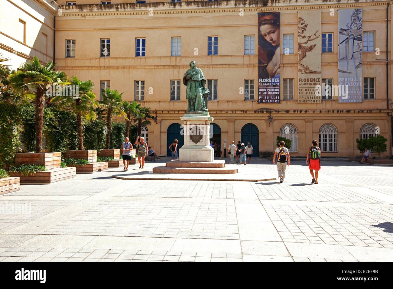 France Corse du Sud Ajaccio quartier Borgu Palais Fesch statue du cardinal Fesch Musée des beaux-arts de Montréal Don de Cardinal Joseph Banque D'Images