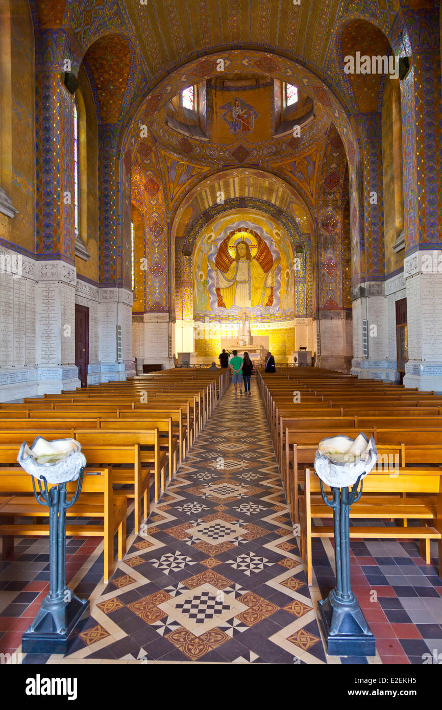 La France, Pas de Calais, Ablain Saint Nazaire, chapelle du cimetière national de Notre Dame de Lorette Banque D'Images