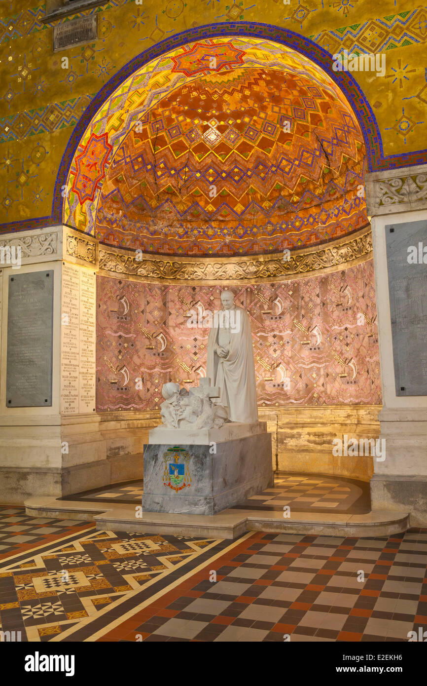La France, Pas de Calais, Ablain Saint Nazaire, chapelle du cimetière national de Notre Dame de Lorette Banque D'Images