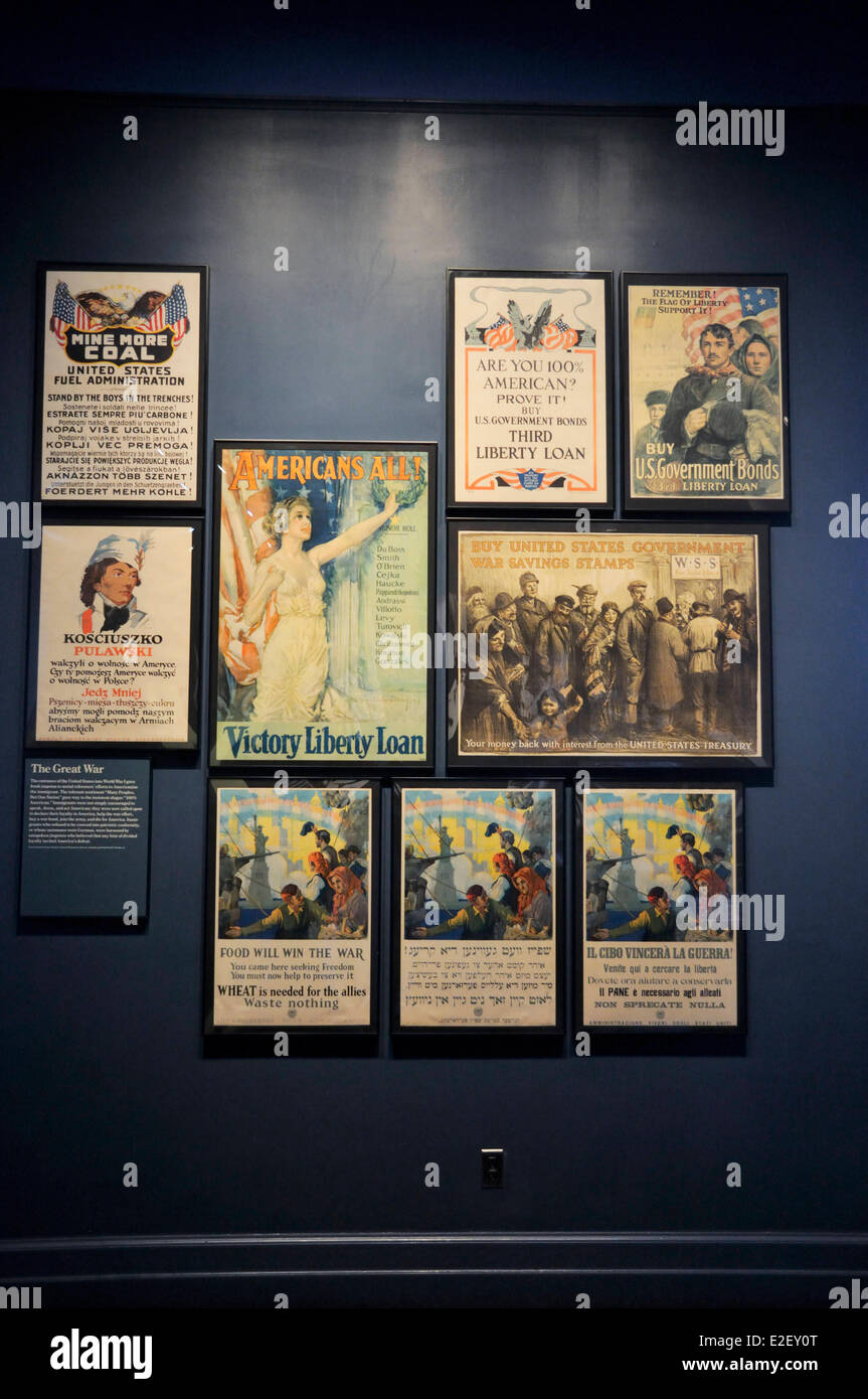 Vintage signs posters Banque de photographies et d’images à haute