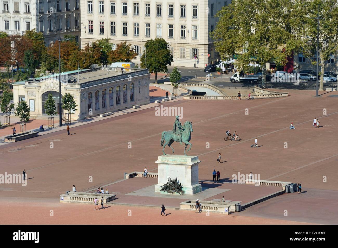 France, Rhône, Lyon, site historique classé au Patrimoine Mondial de l'UNESCO, la place Bellecour dans le quartier de La Presqu'Ile Banque D'Images