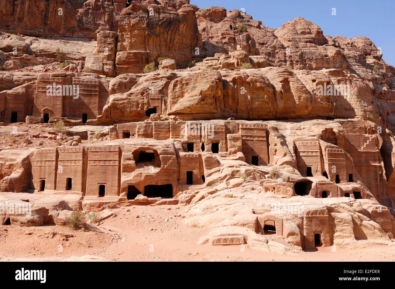 La Jordanie, le Gouvernorat de Ma'an, Nabaean site archéologique de Petra  classée au Patrimoine Mondial de l'UNESCO, tombes nabatéennes au théâtre  Photo Stock - Alamy