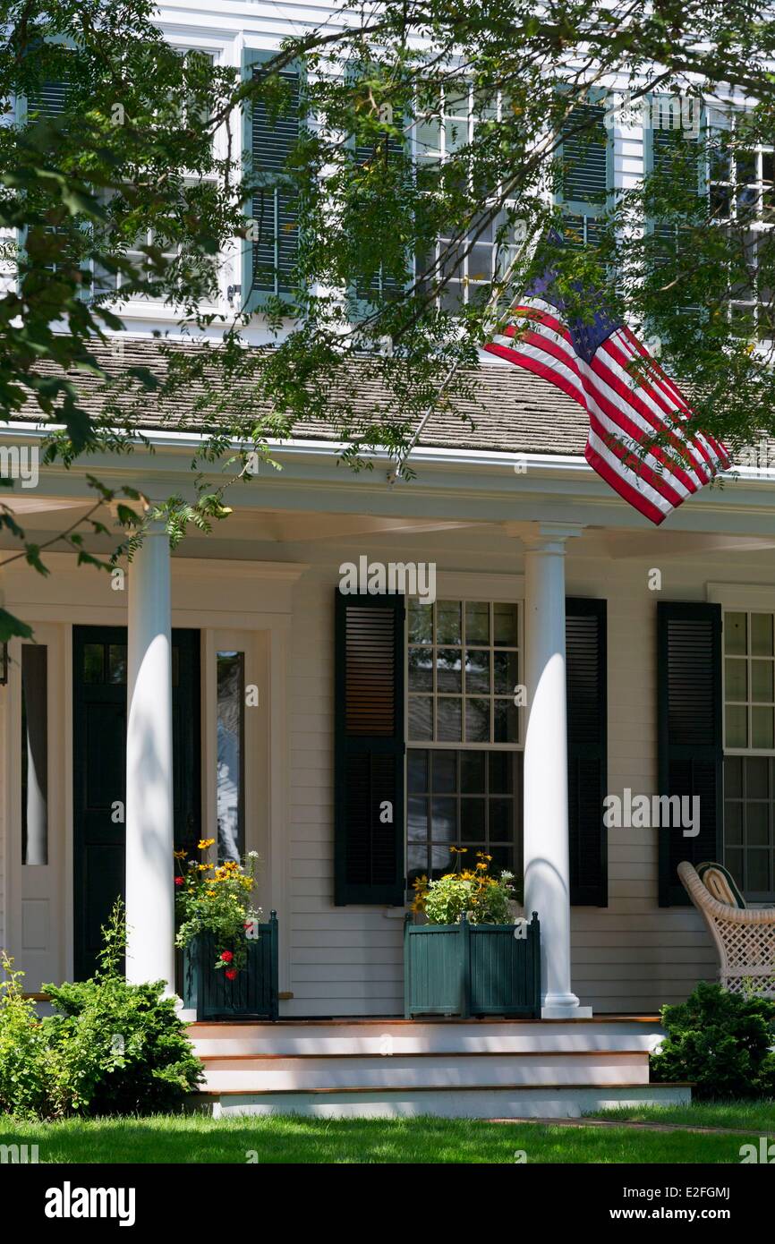 United States Massachusetts Cape Cod, Martha's Vineyard Edgartown île South Water Street et ses belles maisons coloniales Banque D'Images