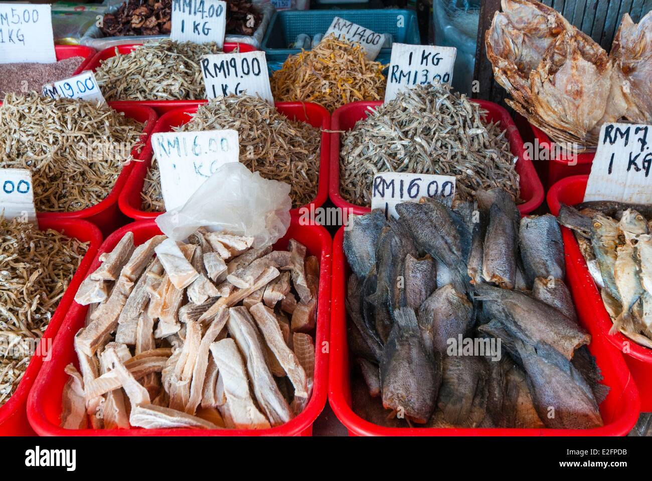 Malaisie Bornéo Malaisien Sarawak Kuching État marché alimentaire du poisson séché Banque D'Images