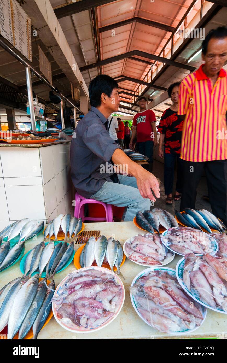 Malaisie Bornéo Malaisien Sarawak Kuching État marché alimentaire de poisson frais Banque D'Images