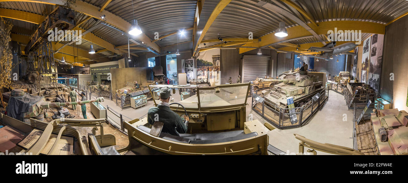 France Colleville sur Mer Calvados Normandie 44 Overlord Museum collection dans le musée de la municipalité de FAMO half-track allemand Banque D'Images