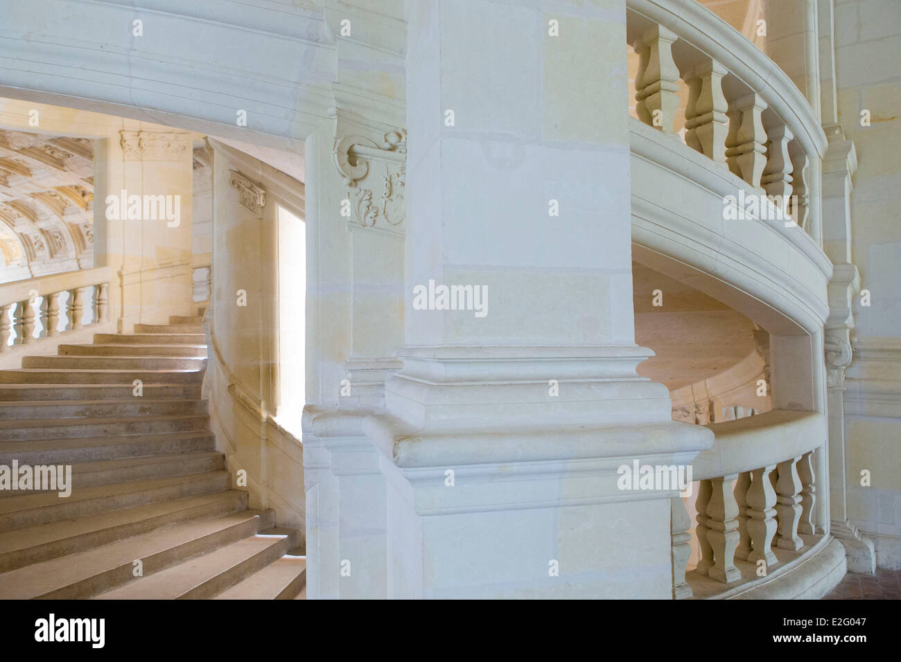 France Loir et Cher Val de Loire classé au patrimoine mondial par l'UNESCO le château de Chambord Chambord escalier double attribué à Banque D'Images