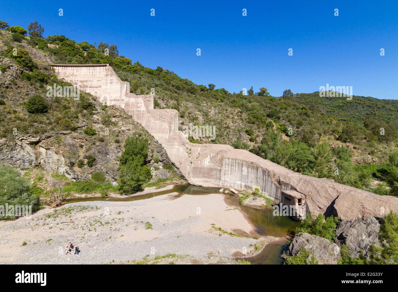 France Var Frejus vestige du barrage de Malpasset Photo Stock Alamy France Var Frejus vestige du barrage de Malpasset Photo Stock Alamy