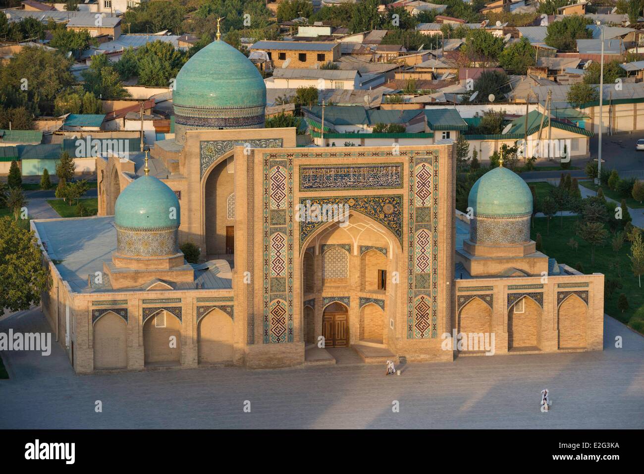 Route de la soie Ouzbékistan Tachkent place Khast-Imam Barak Khan Madrasah vu depuis le Minaret Khast-Imam Banque D'Images