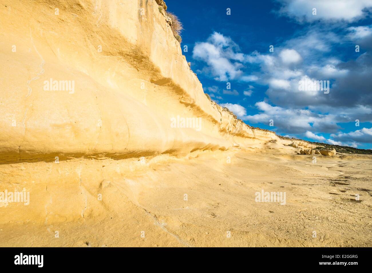 L'île de Malte Gozo Xlendi Xlendi bay Banque D'Images